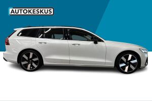 Volvo V60 esikatselu 4