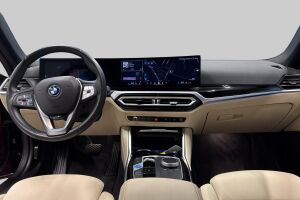 BMW i4 esikatselu 11