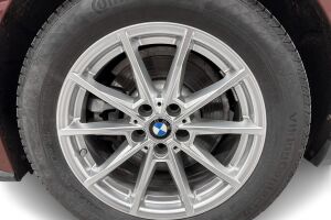 BMW i4 esikatselu 13