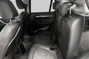 BMW X1 esikatselu 10