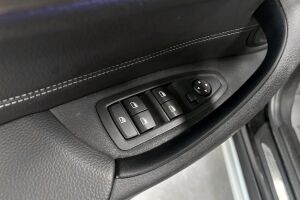 BMW X1 esikatselu 16
