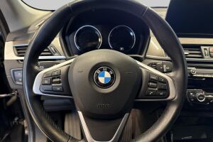 BMW X1 esikatselu 17