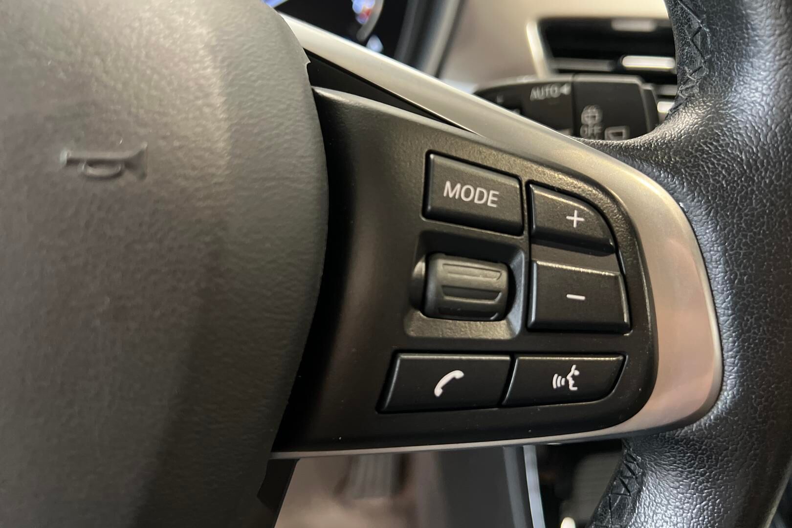 BMW X1 iso kuva 19