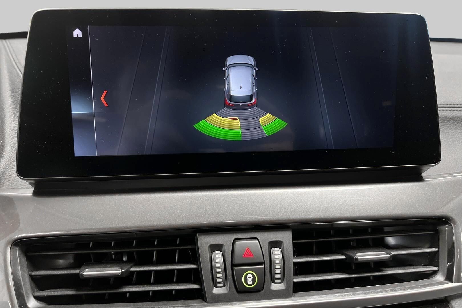 BMW X1 iso kuva 23