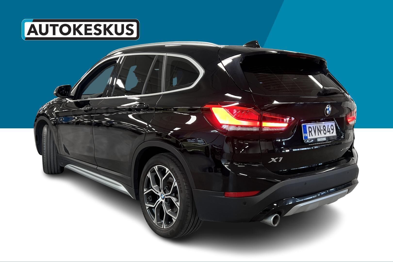 BMW X1 iso kuva 7