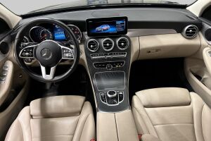 Mercedes-Benz C esikatselu 11