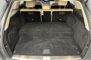 Mercedes-Benz C esikatselu 12