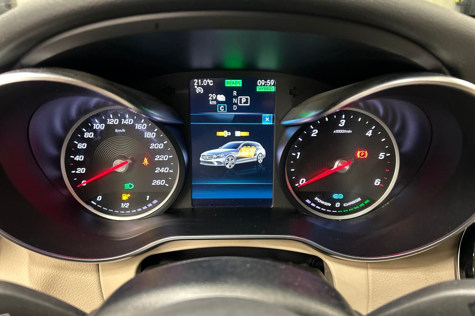 Mercedes-Benz C iso kuva 14