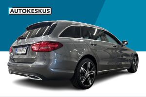 Mercedes-Benz C esikatselu 5