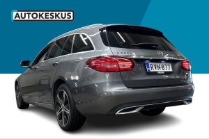 Mercedes-Benz C esikatselu 7
