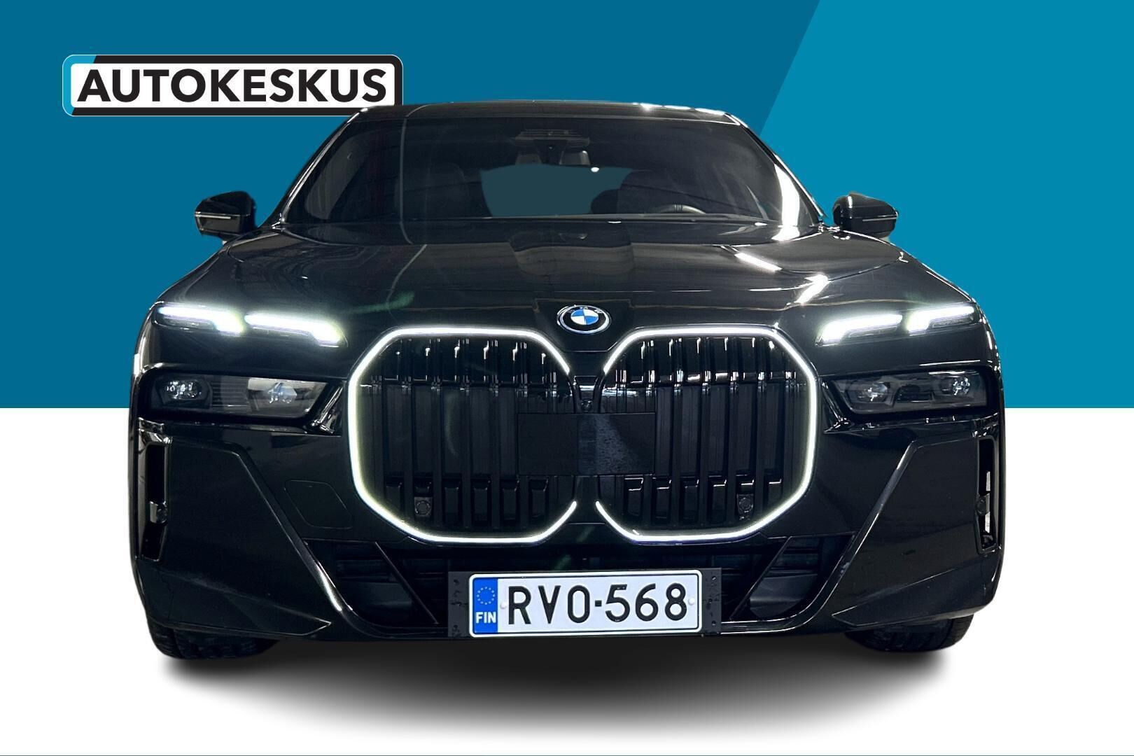 BMW i7 iso kuva 1