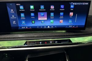 BMW i7 esikatselu 16