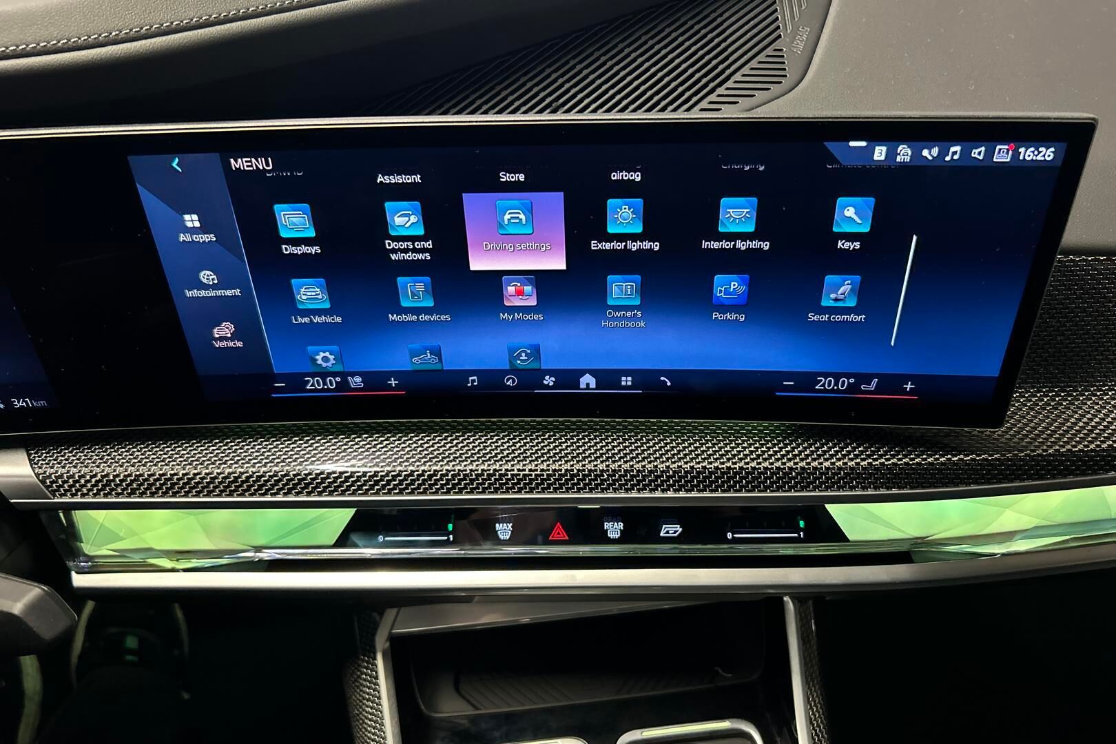 BMW i7 iso kuva 20