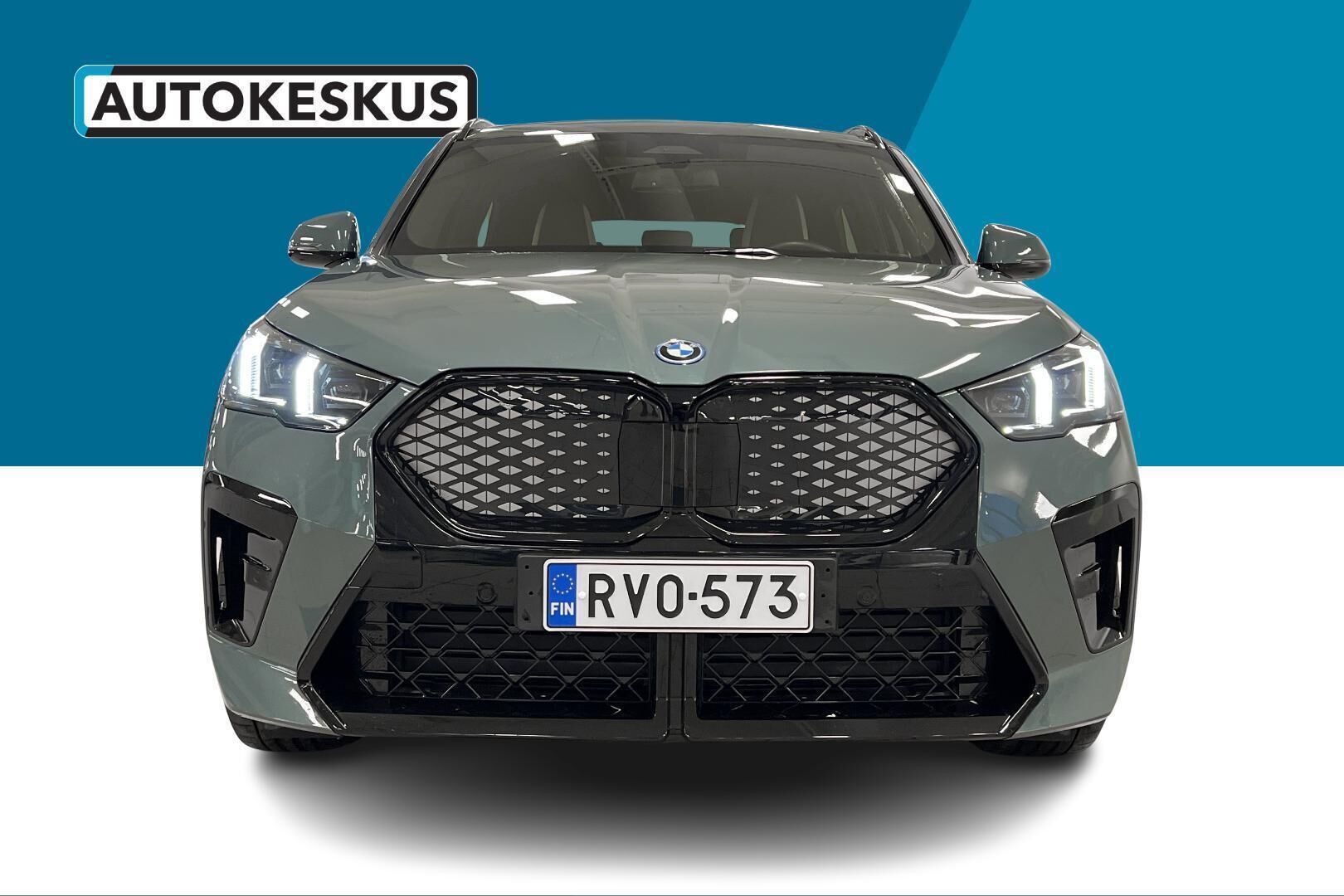 BMW iX2 iso kuva 1