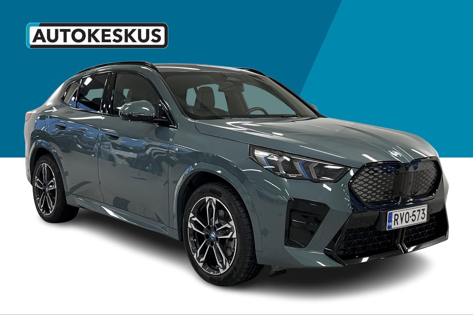 BMW iX2 iso kuva 2