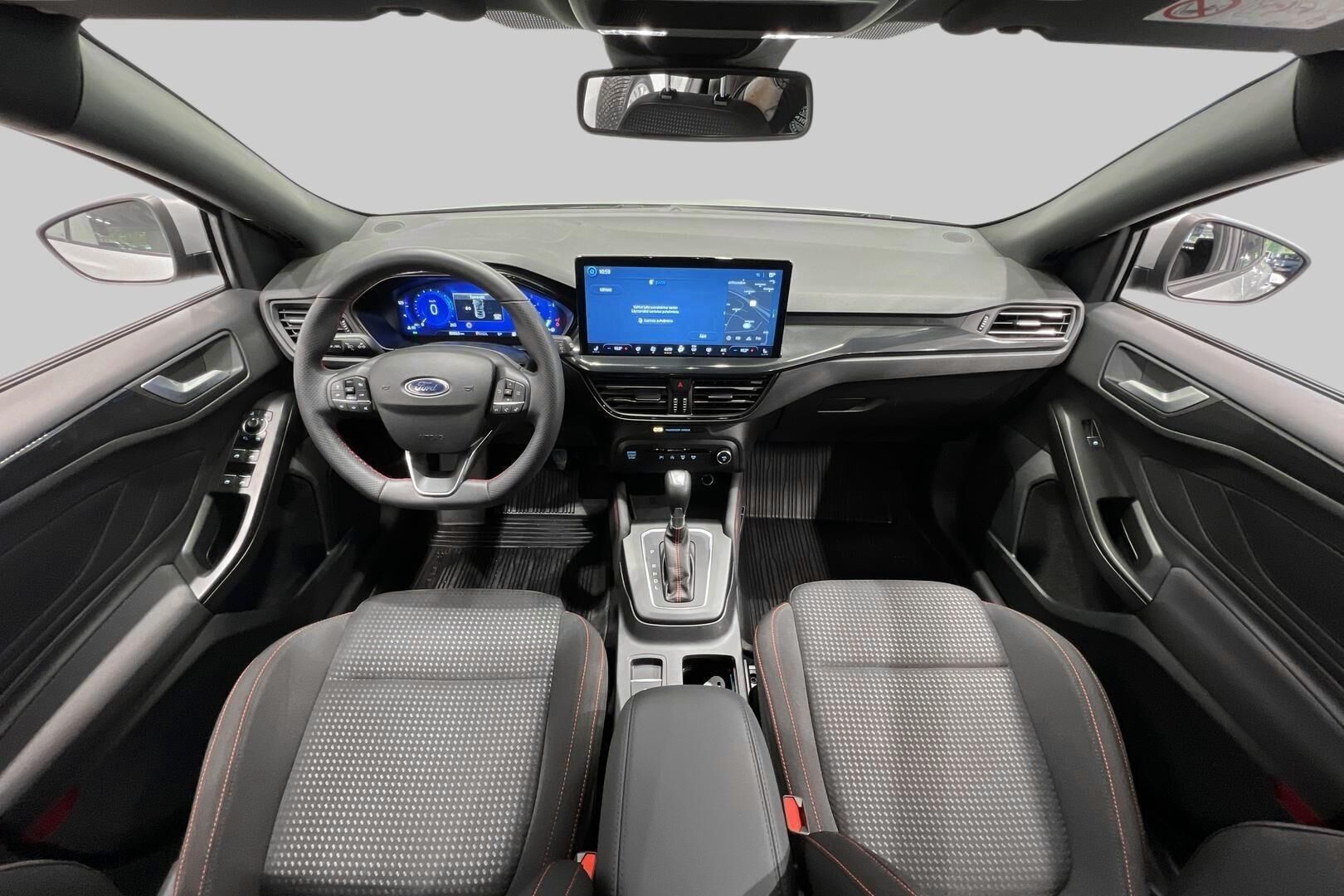 Ford Focus iso kuva 11