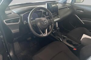 Toyota Corolla Cross esikatselu 2