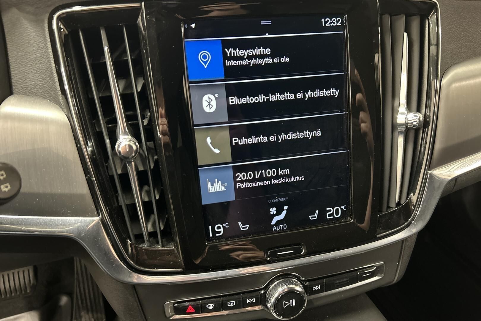 Volvo V90 iso kuva 20