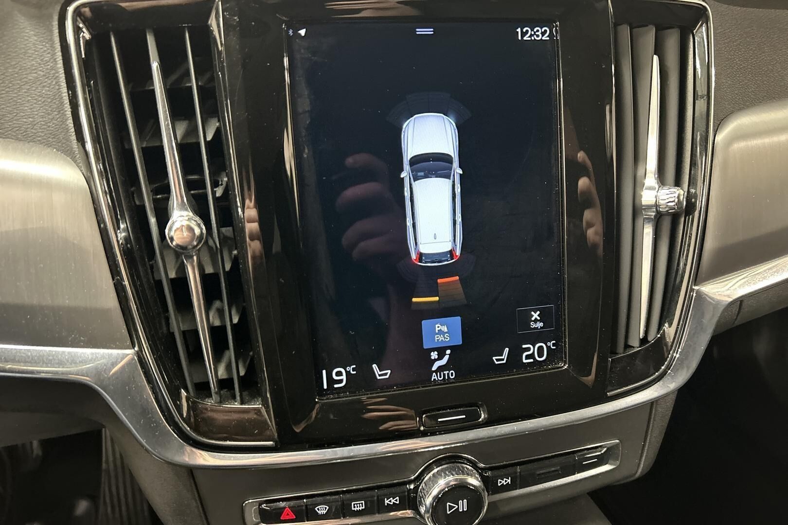 Volvo V90 iso kuva 21