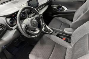 Toyota Yaris esikatselu 8