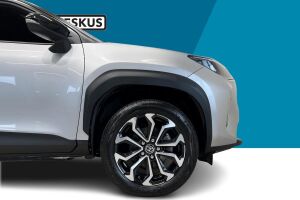 Toyota Yaris Cross esikatselu 13