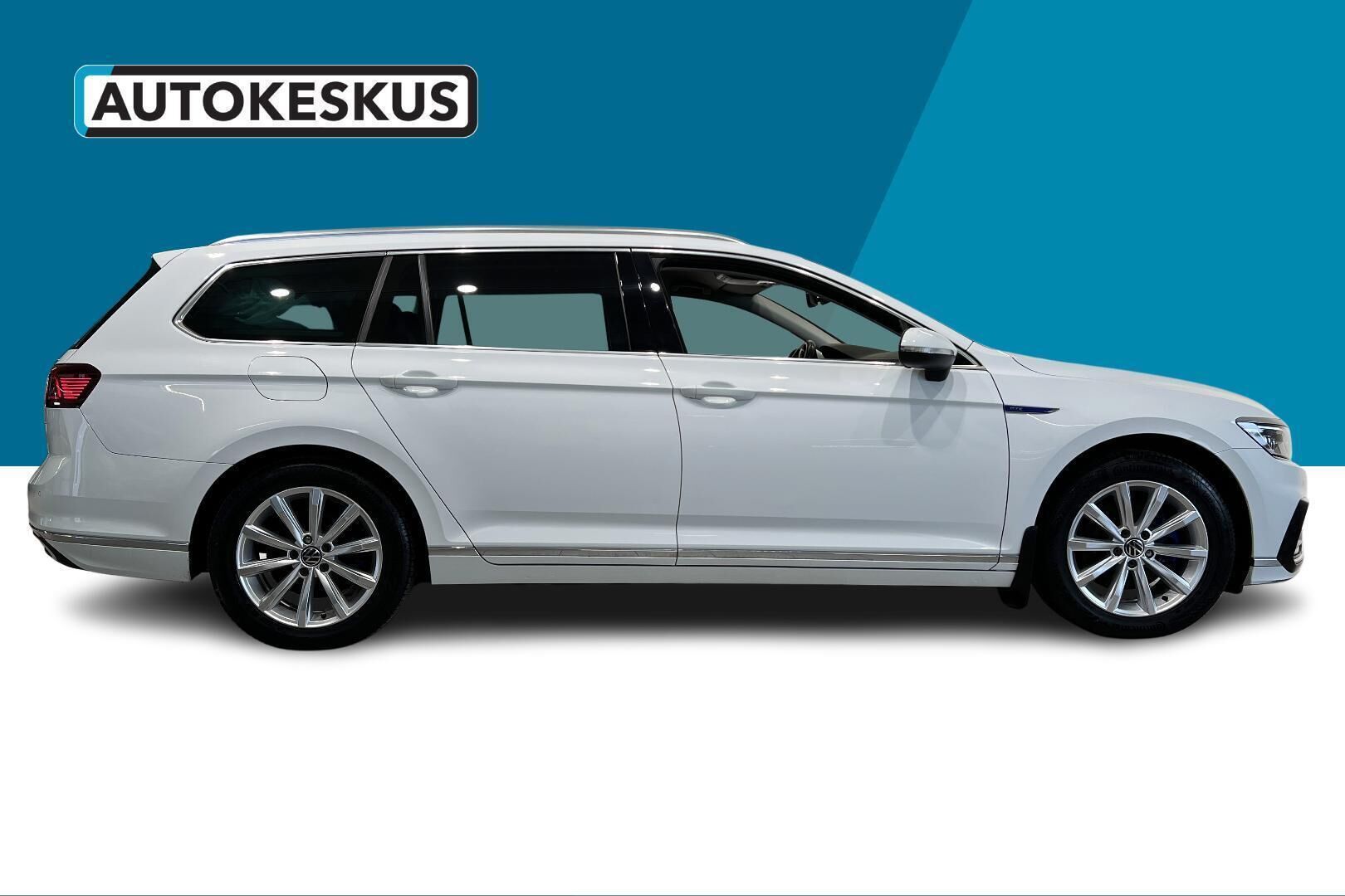 Volkswagen Passat iso kuva 2