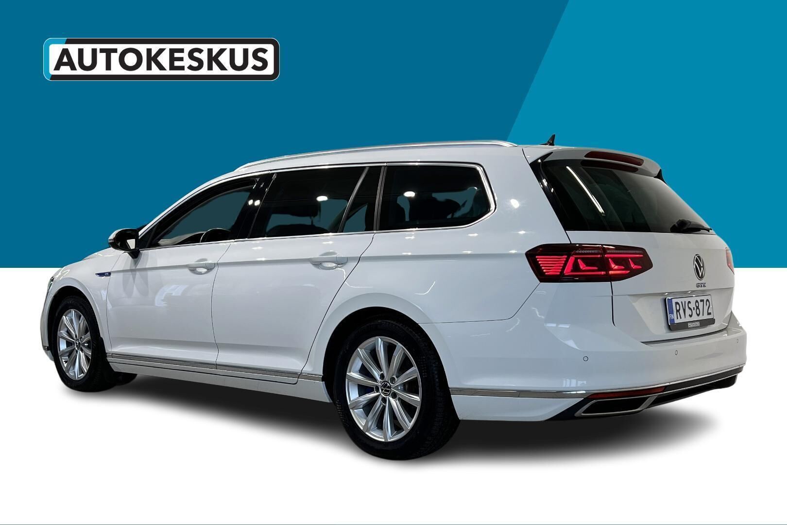Volkswagen Passat iso kuva 23