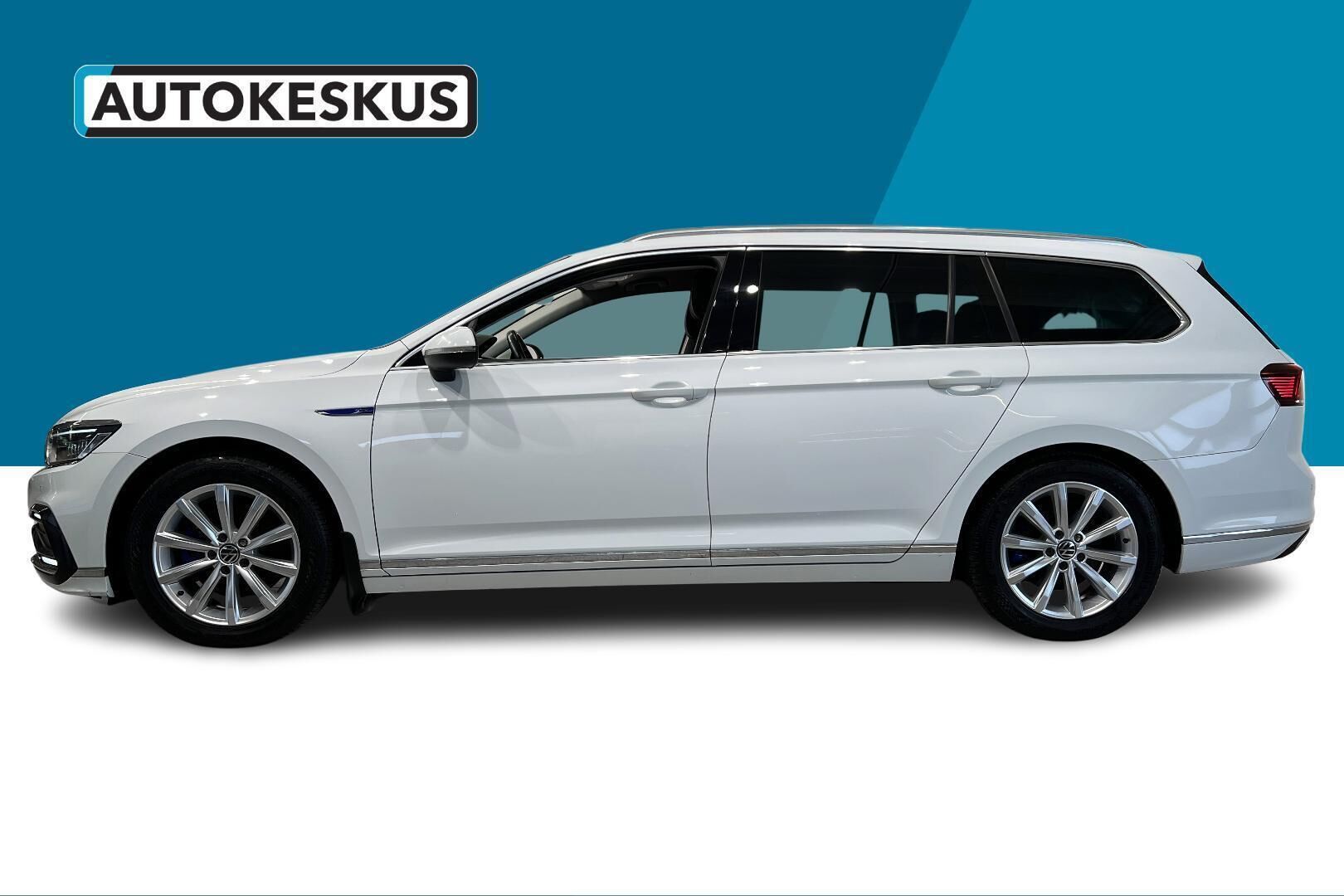Volkswagen Passat iso kuva 24