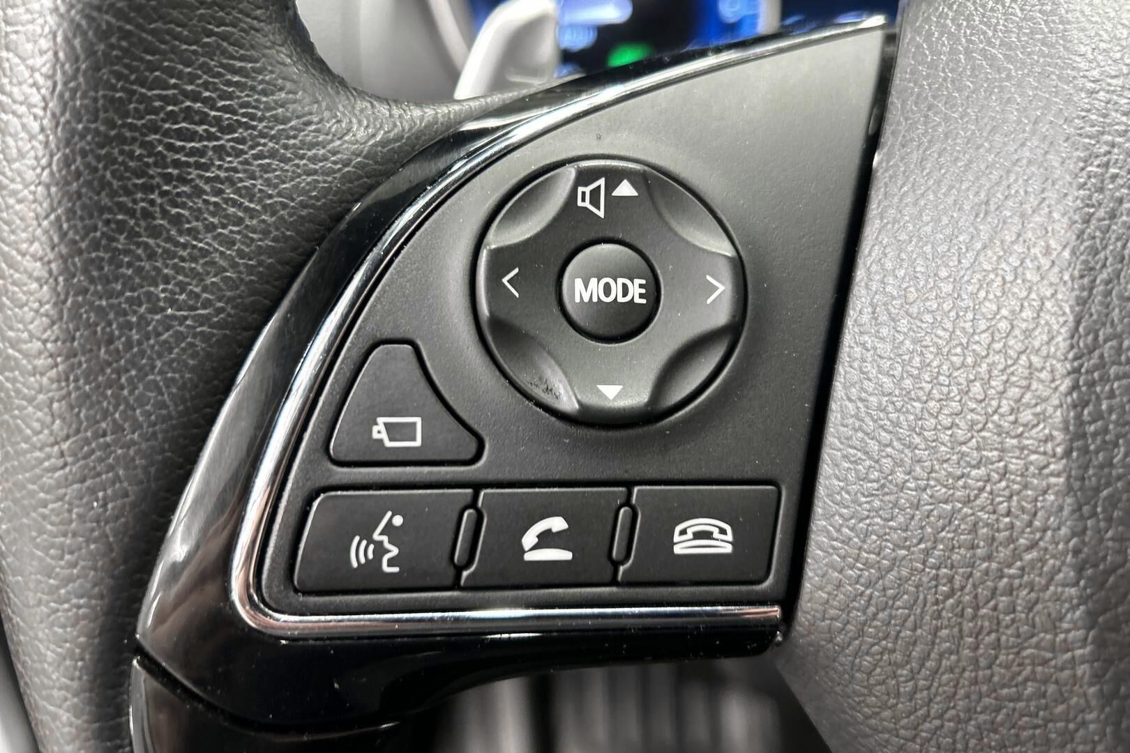 Mitsubishi Eclipse Cross iso kuva 25