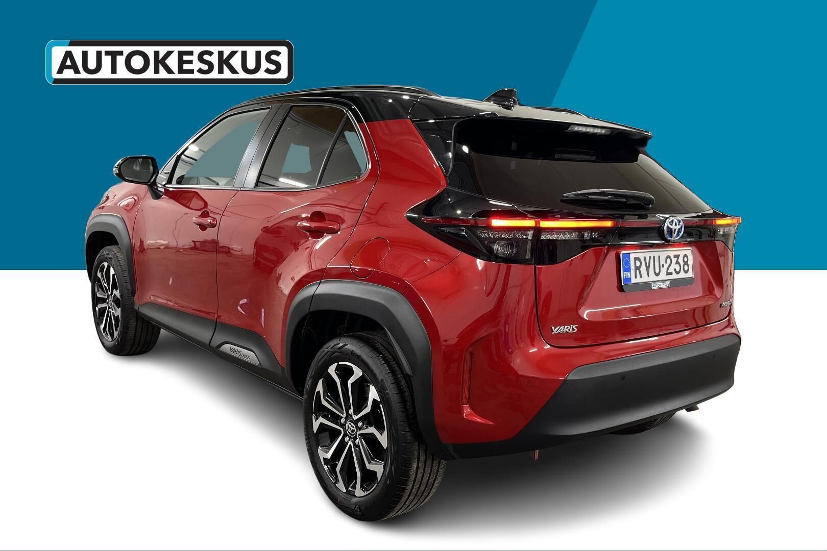 Toyota Yaris Cross iso kuva 6