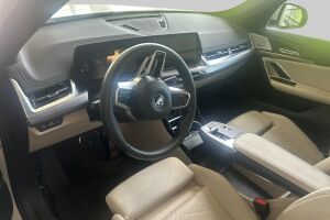 BMW X1 esikatselu 1