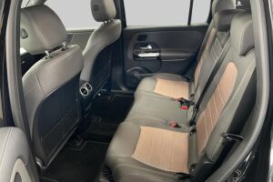 Mercedes-Benz EQB esikatselu 10