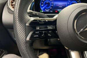 Mercedes-Benz EQB esikatselu 16