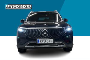 Mercedes-Benz EQB esikatselu 2