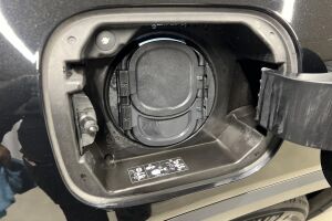 Mercedes-Benz EQB esikatselu 20