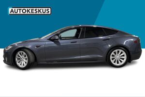 Tesla Model S esikatselu 7