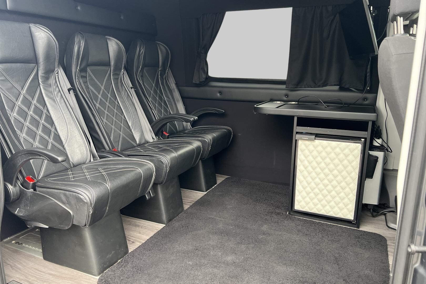 Volkswagen Crafter iso kuva 4