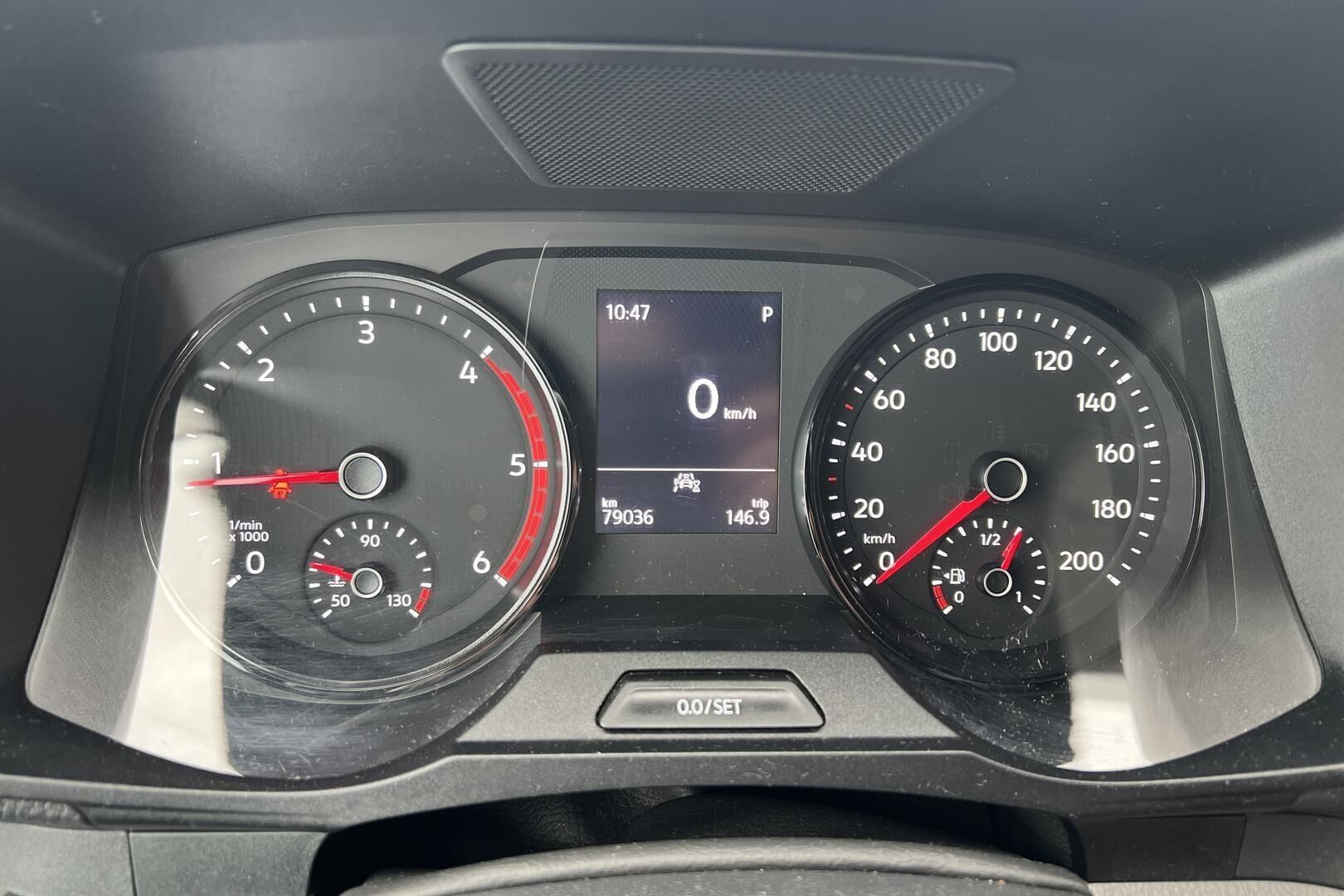 Volkswagen Crafter iso kuva 20