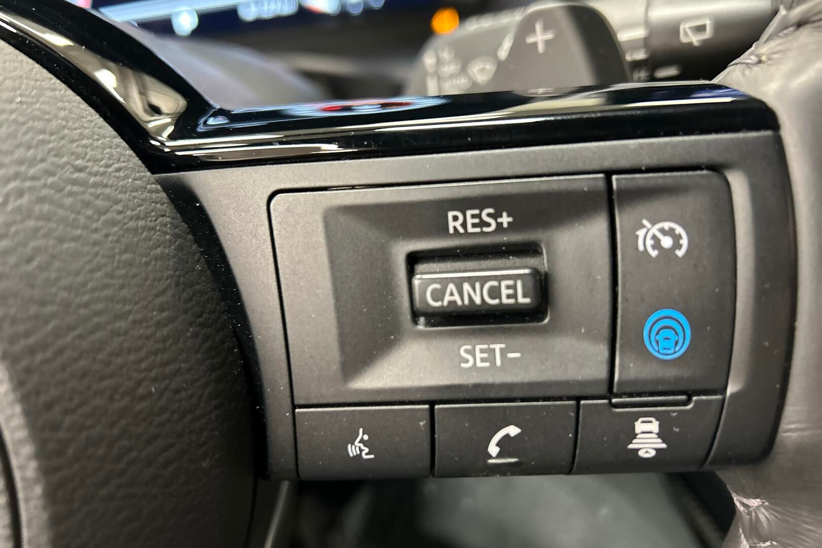 Nissan Qashqai iso kuva 15