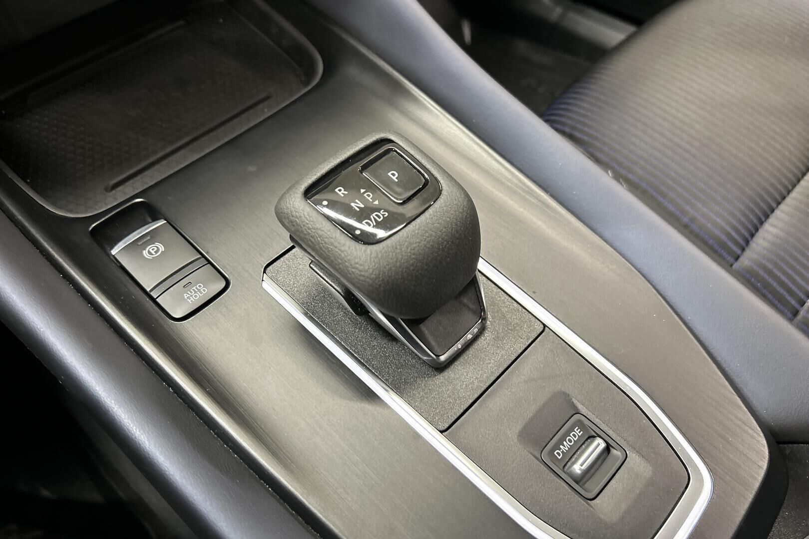 Nissan Qashqai iso kuva 18