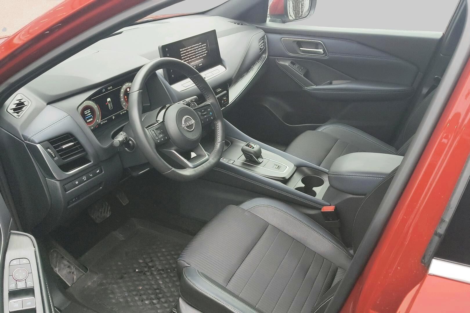 Nissan Qashqai iso kuva 2