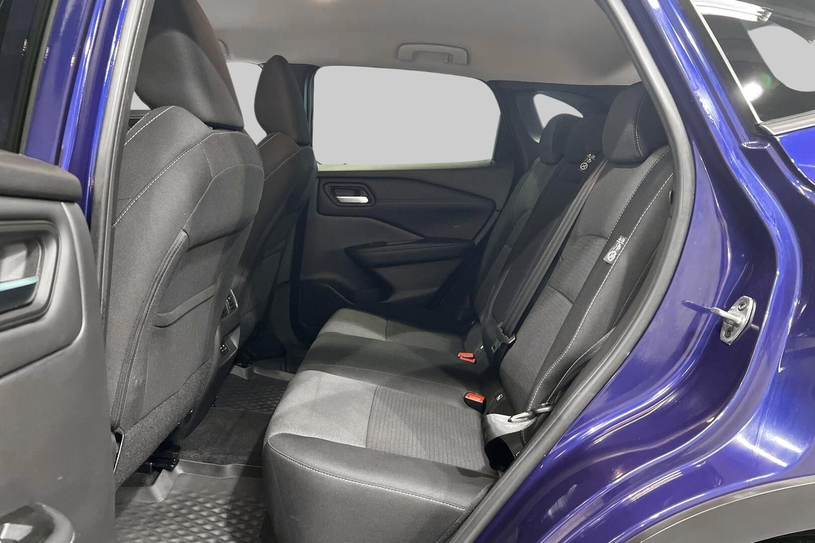 Nissan Qashqai iso kuva 10