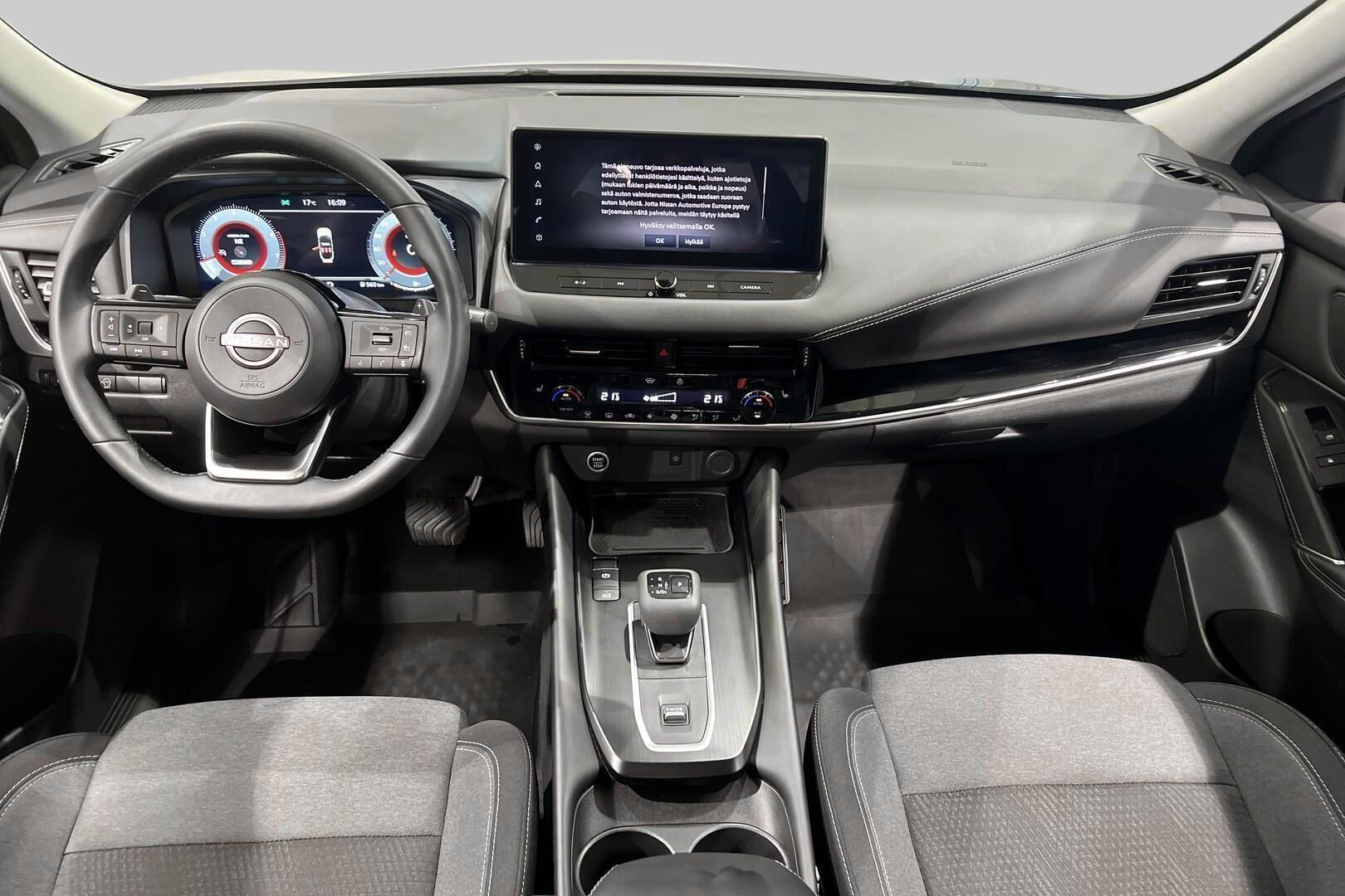Nissan Qashqai iso kuva 11