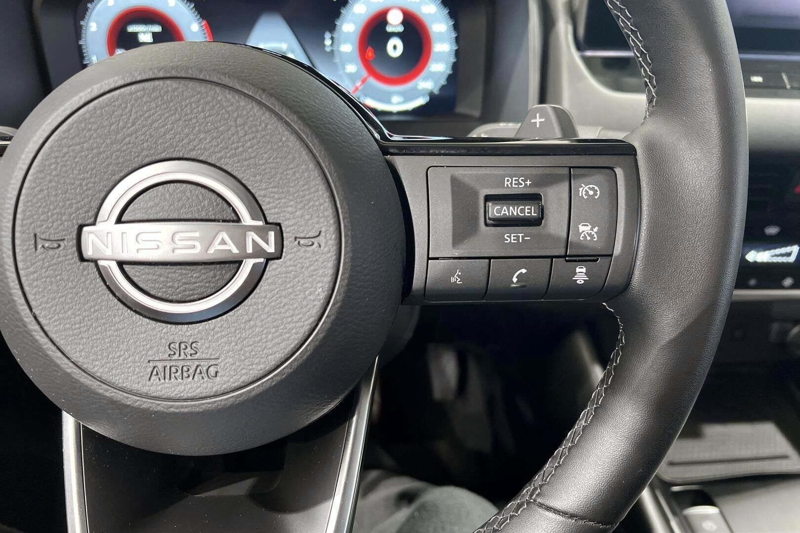 Nissan Qashqai iso kuva 22