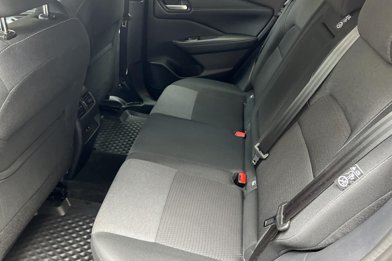 Nissan Qashqai iso kuva 10