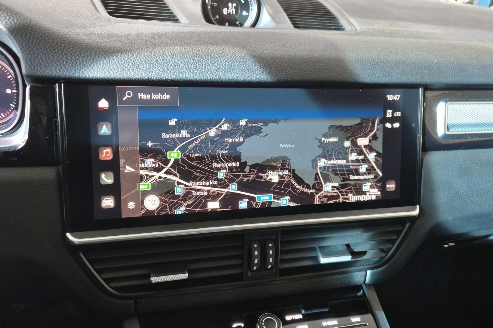 Porsche Cayenne iso kuva 24