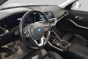 BMW 3-sarja esikatselu 1