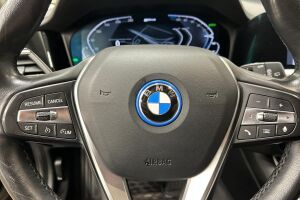 BMW 3-sarja esikatselu 18