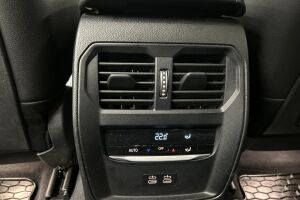 BMW 3-sarja esikatselu 22