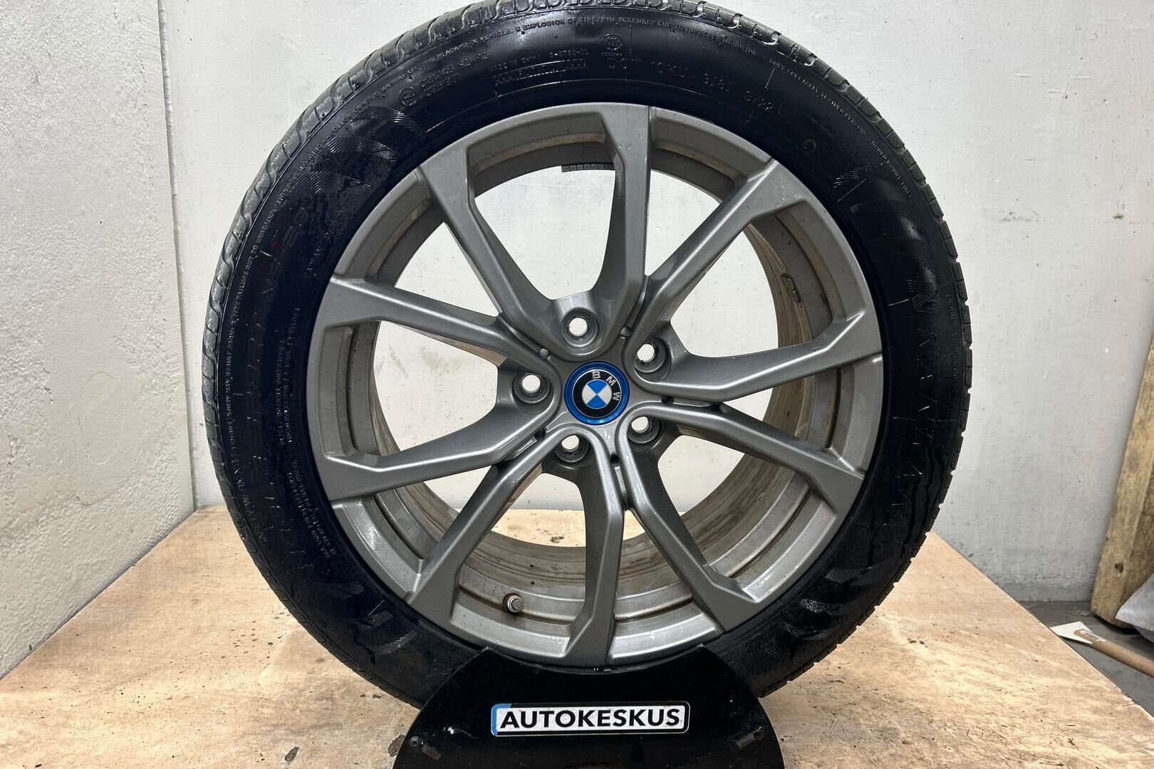 BMW 3-sarja iso kuva 24